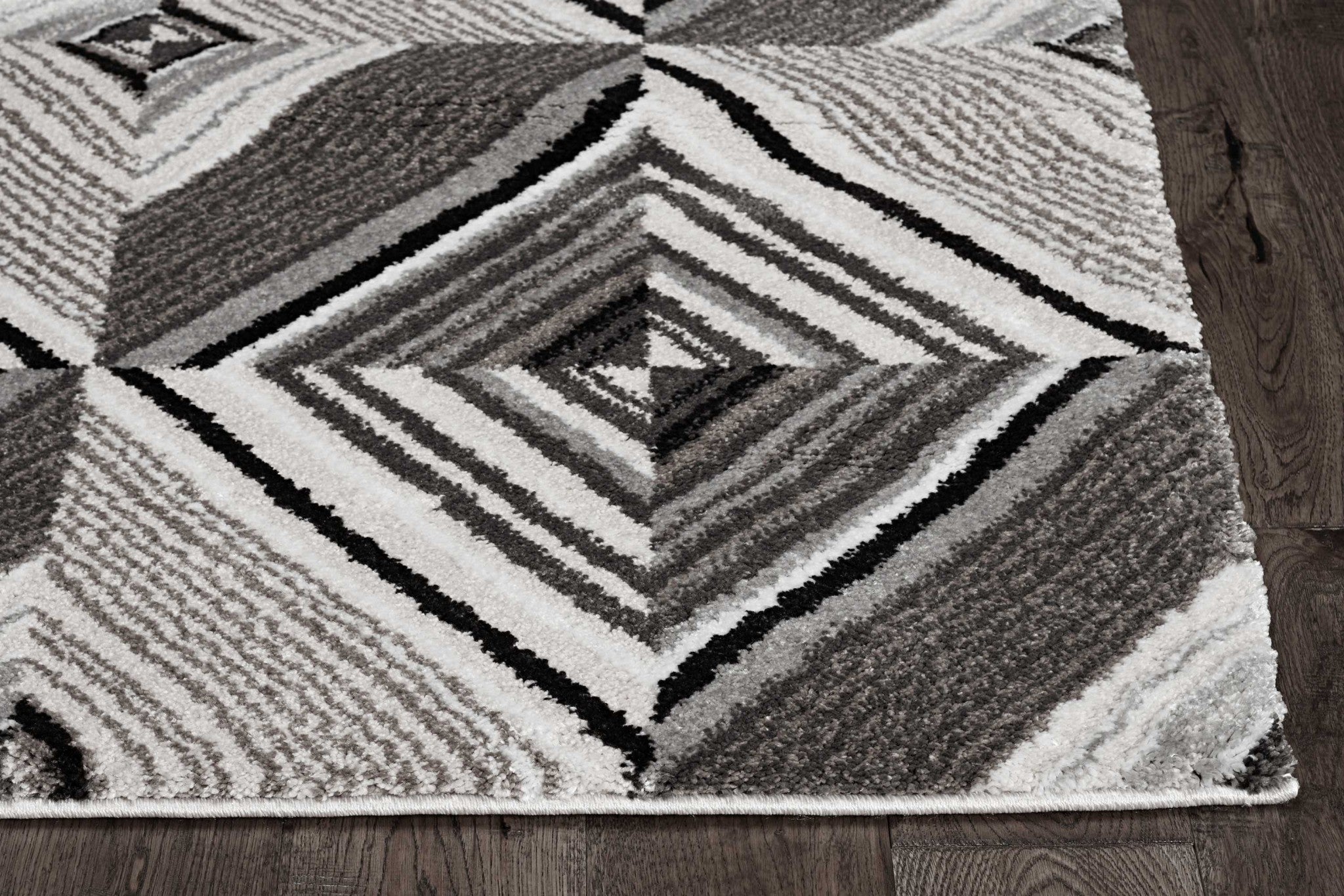 8' Grey Mocha Machine Woven Geometric Illusion Indoor Runner Rug 8' Grey