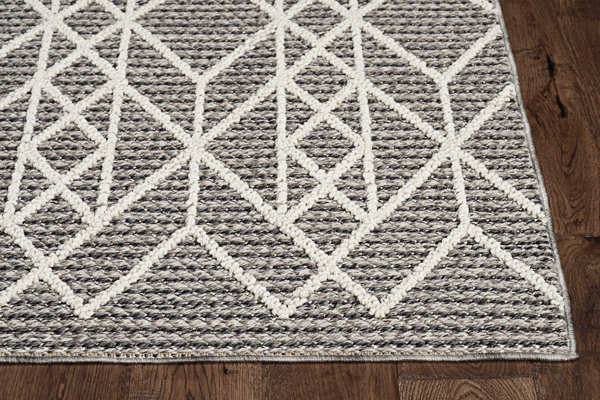 2' X 8' Grey Geometric Lines Runner Rug 2' X 8' Grey Geometric Lines Runner