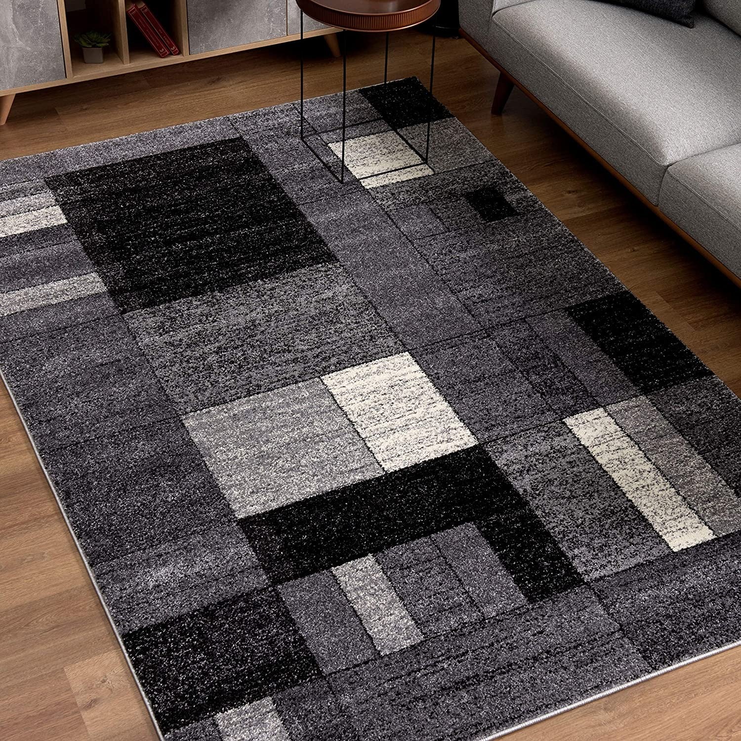 8鈥 X 11鈥 Gray Distressed Geometric Area Rug 8鈥 X 11鈥 Gray Distressed