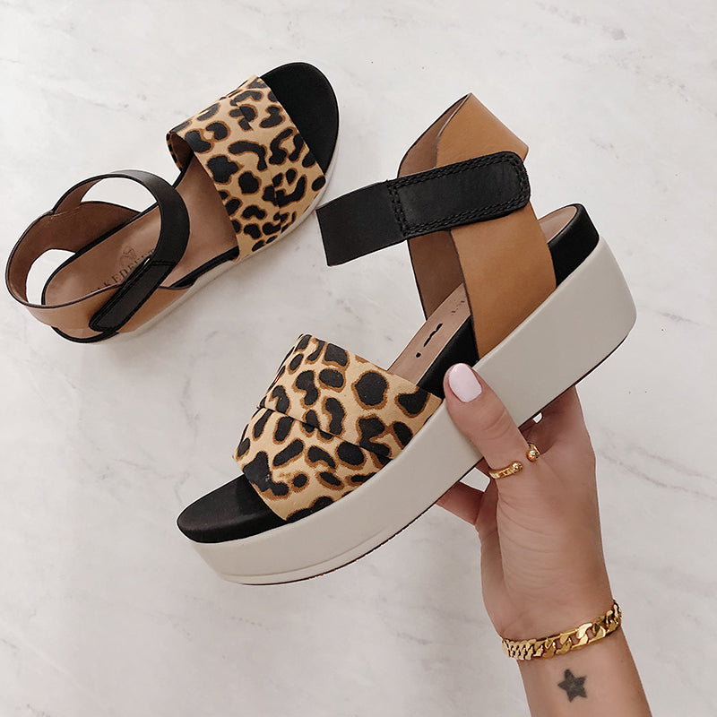 womens leopard print shoes