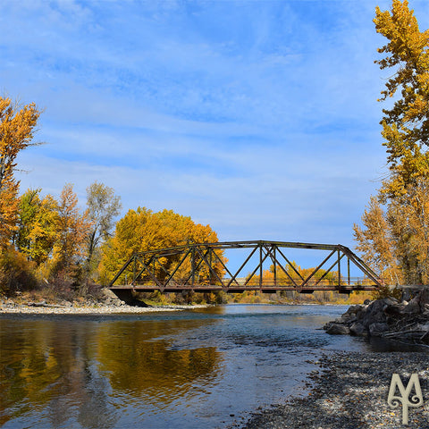 Fall on the Gallatin River, photo by Montana Treasures