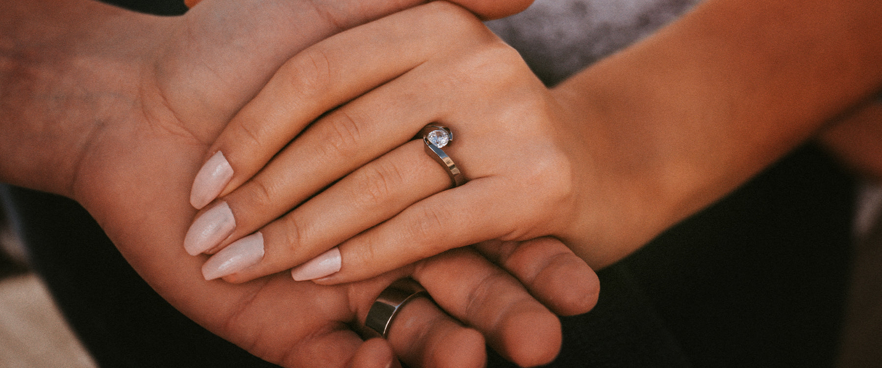 Black Titanium Couple's Wedding Ring Set with Dual Grooves