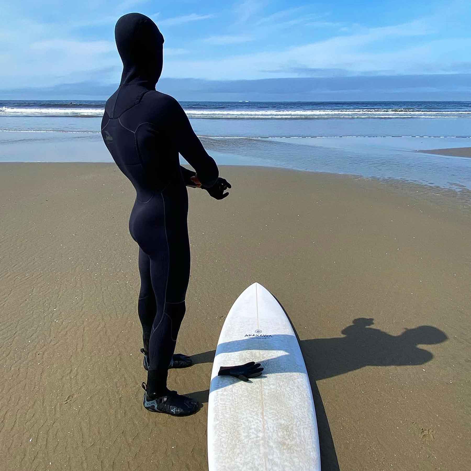 Surfing the pacific ocean