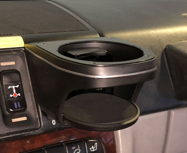 Mercedes G-class W463 cup holder vent mount