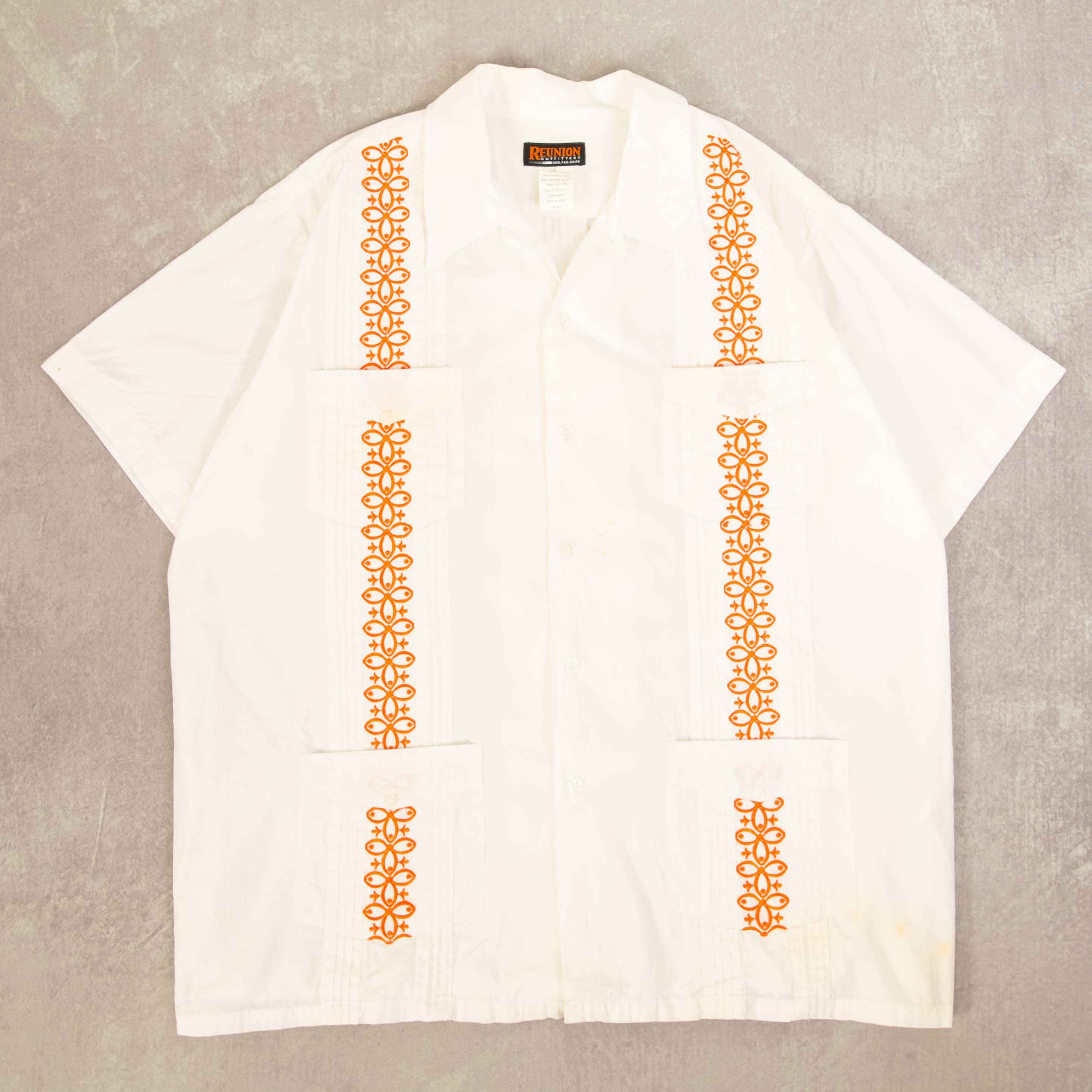 image of MEN'S VINTAGE CUBAN GUAYABERA SHIRT - X-LARGE