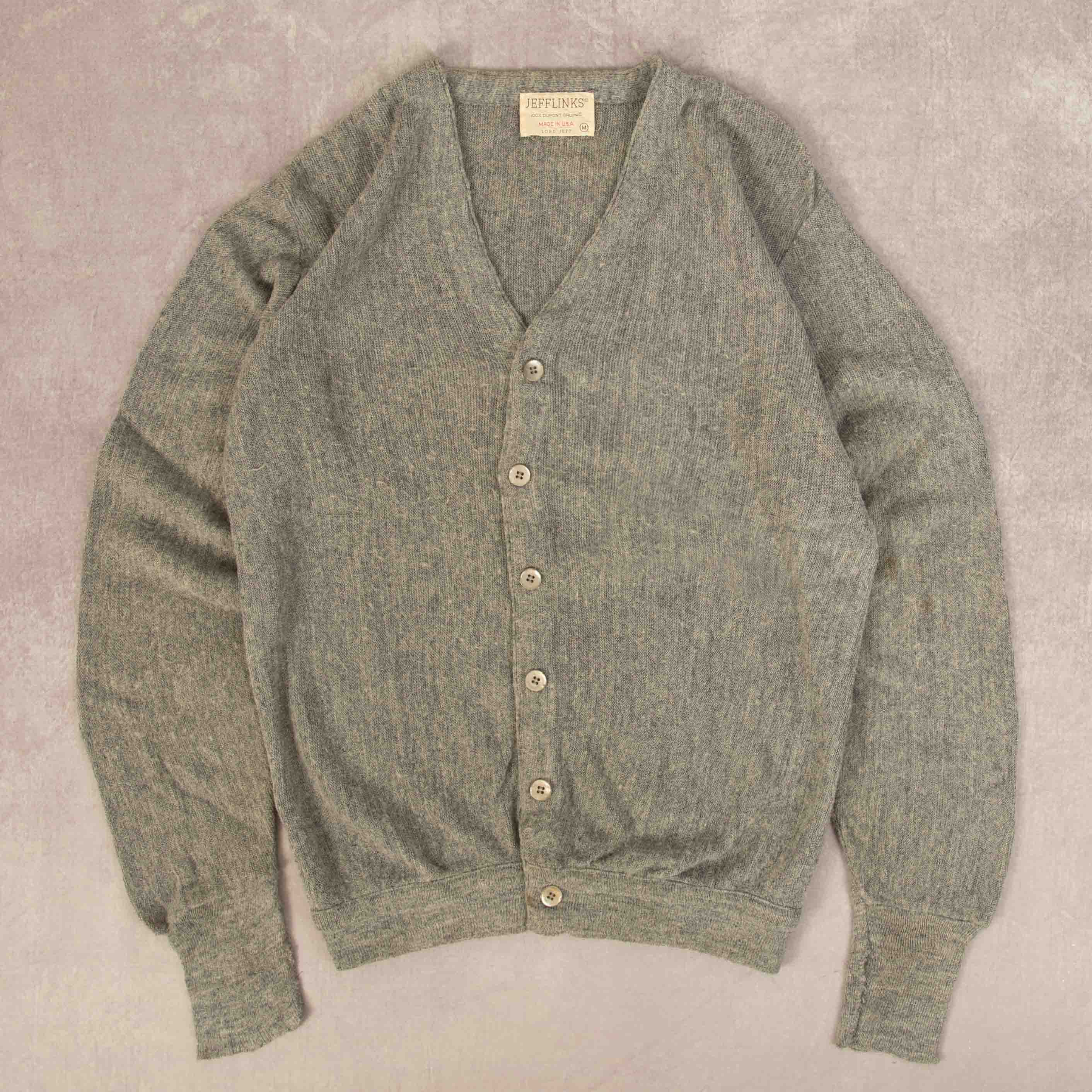 image of MEN'S VINTAGE 1970S BOXY KNITTED CARDIGAN - MEDIUM