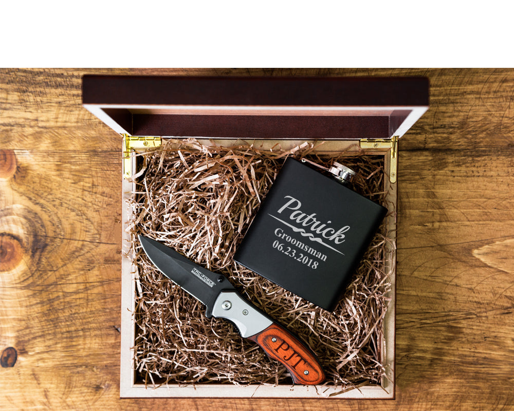 Personalized Flask & Pocket Knife Groomsmen Gift Set (Gift Boxed)