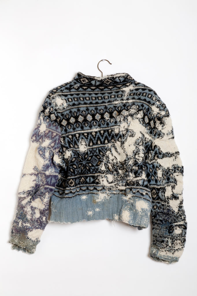Norwegian  Sweater,  sweater,  Annemor  Sundbø’s  Ragpile  collection,  white  wool  darning,  90  x  130 cm,  2010.