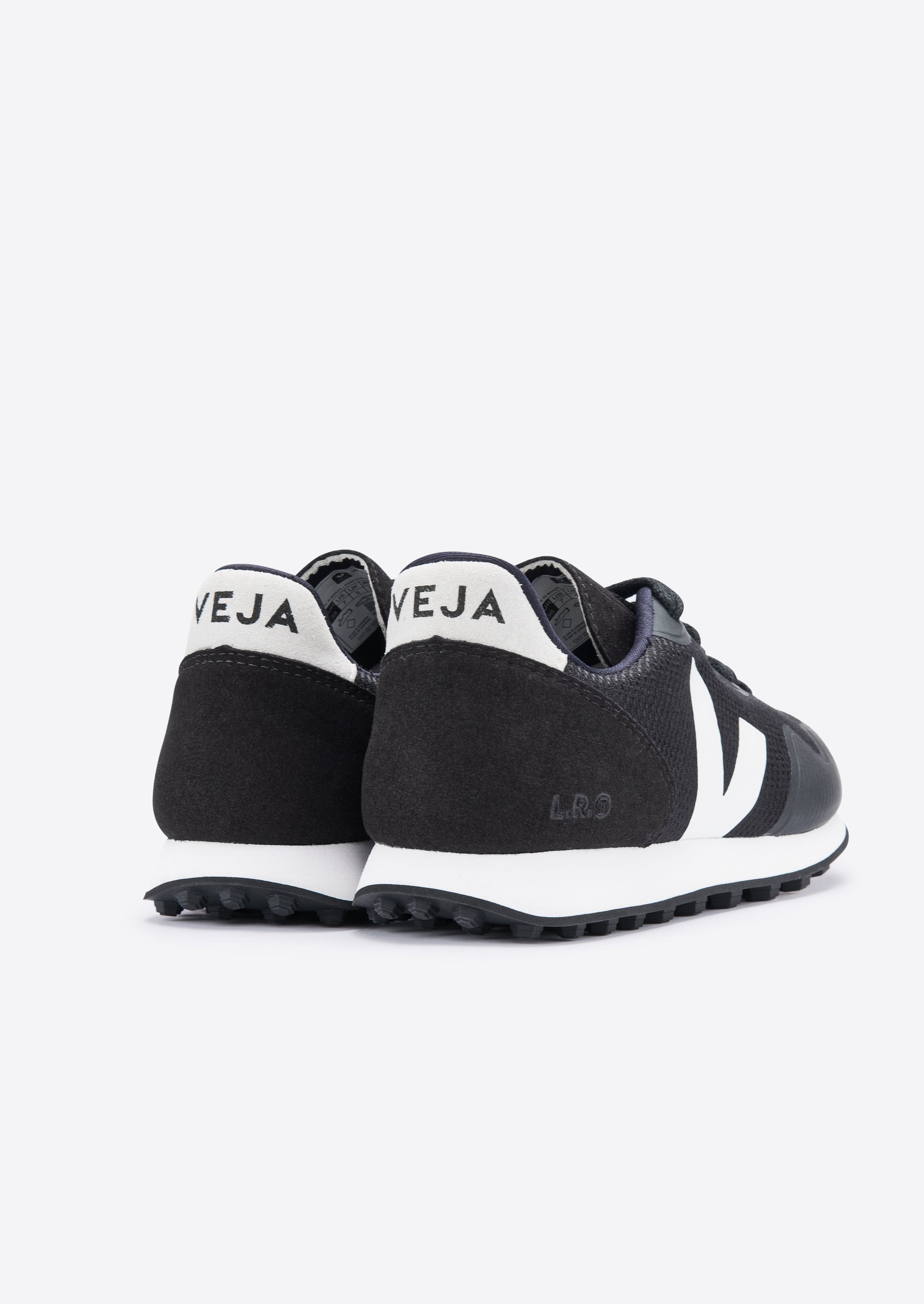 VEJA SDU • RT B-Mesh Black White 