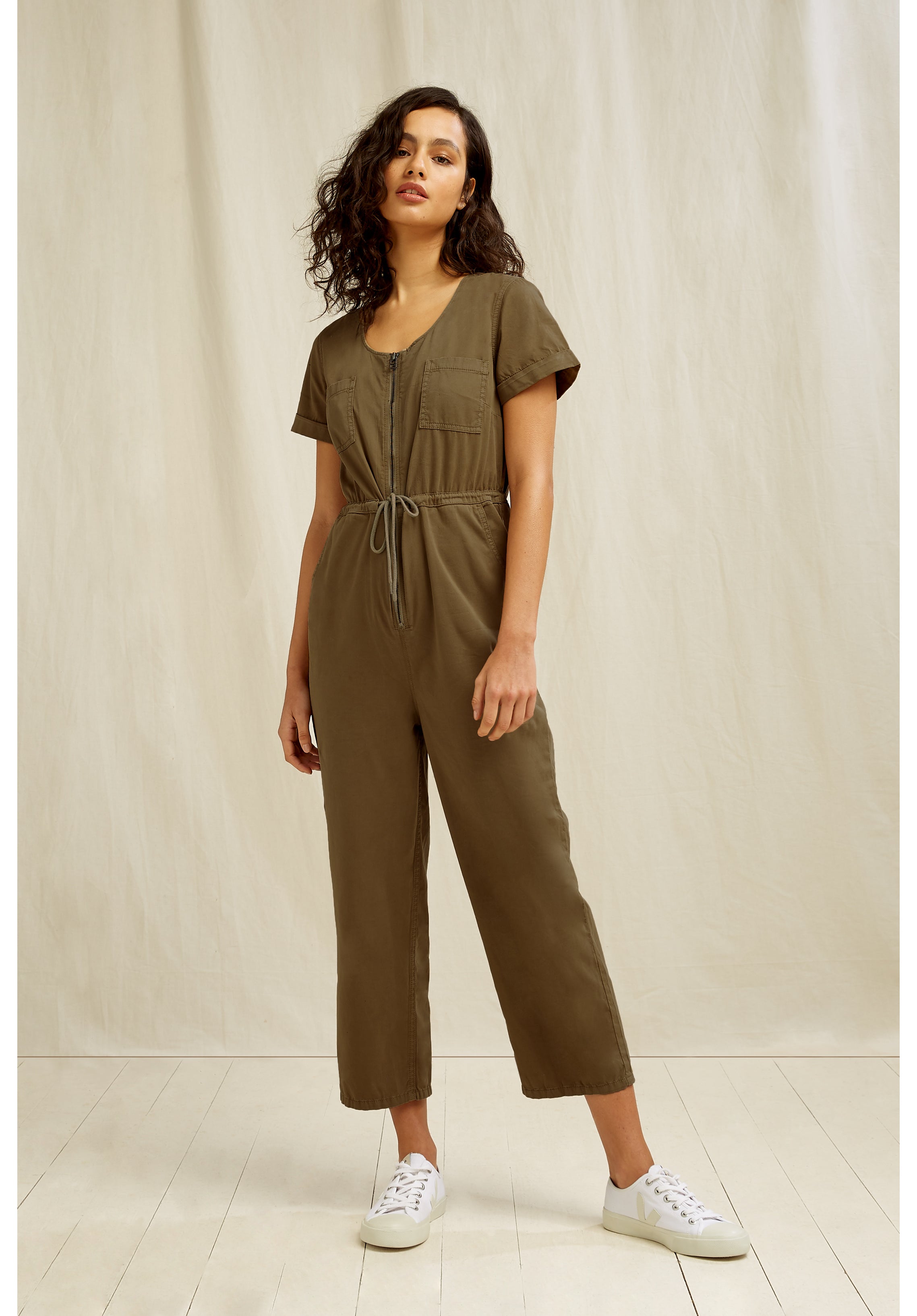 jumpsuit khaki