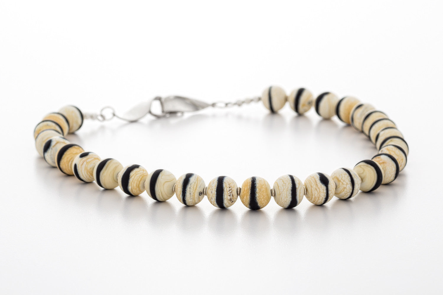 Necklace Ebony And Ivory Bijouxbead