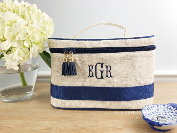 monogrammed linen train case for bridesmaids