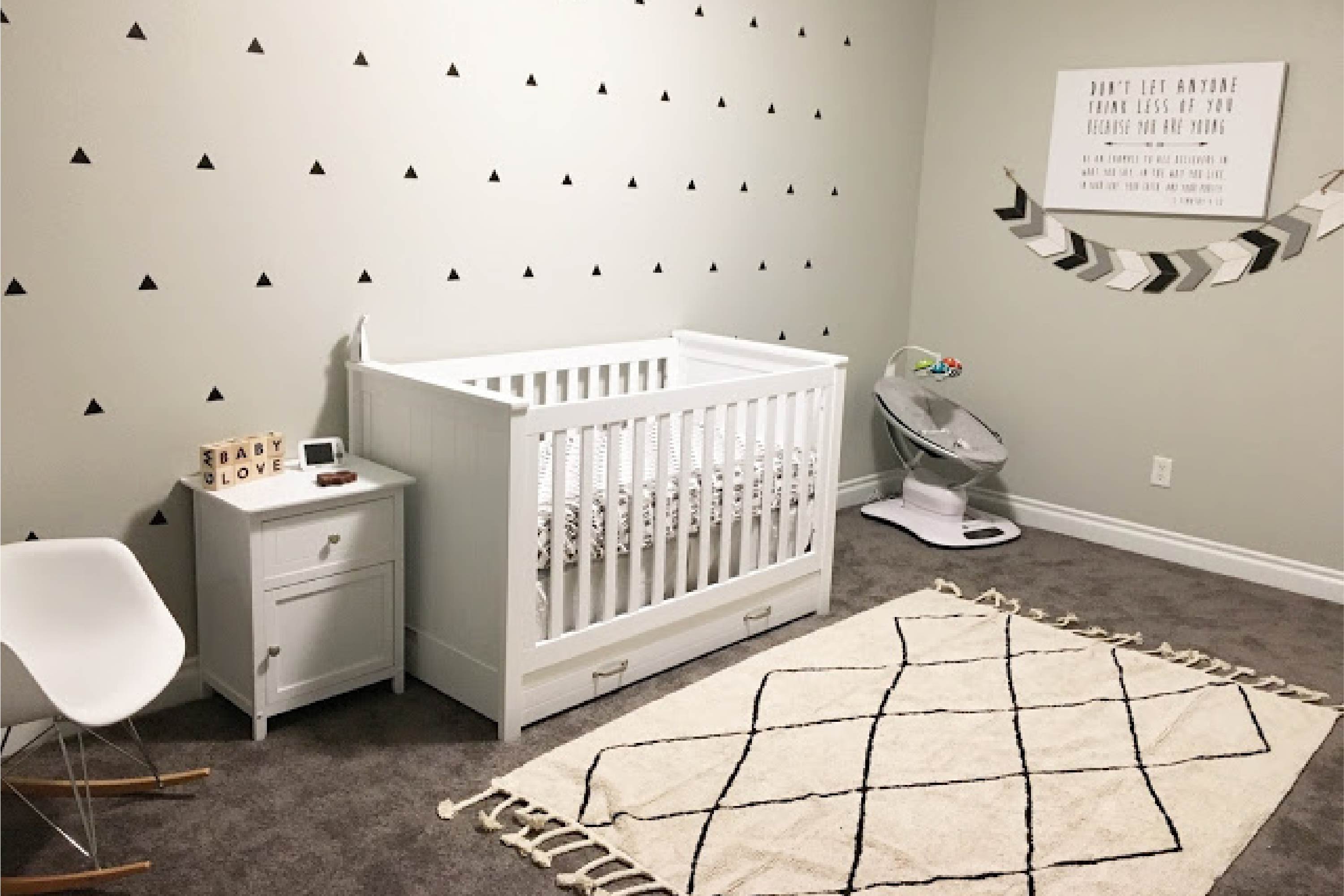 Davinci Baby Asher 3-in-1 Convertible Crib in White