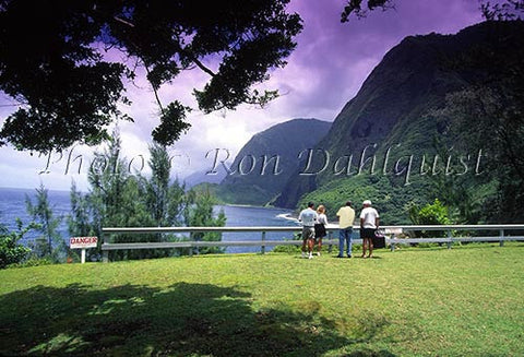 Tourists viewing north shore of Molokai from Kalaupapa, Hawaii - Hawaiipictures.com