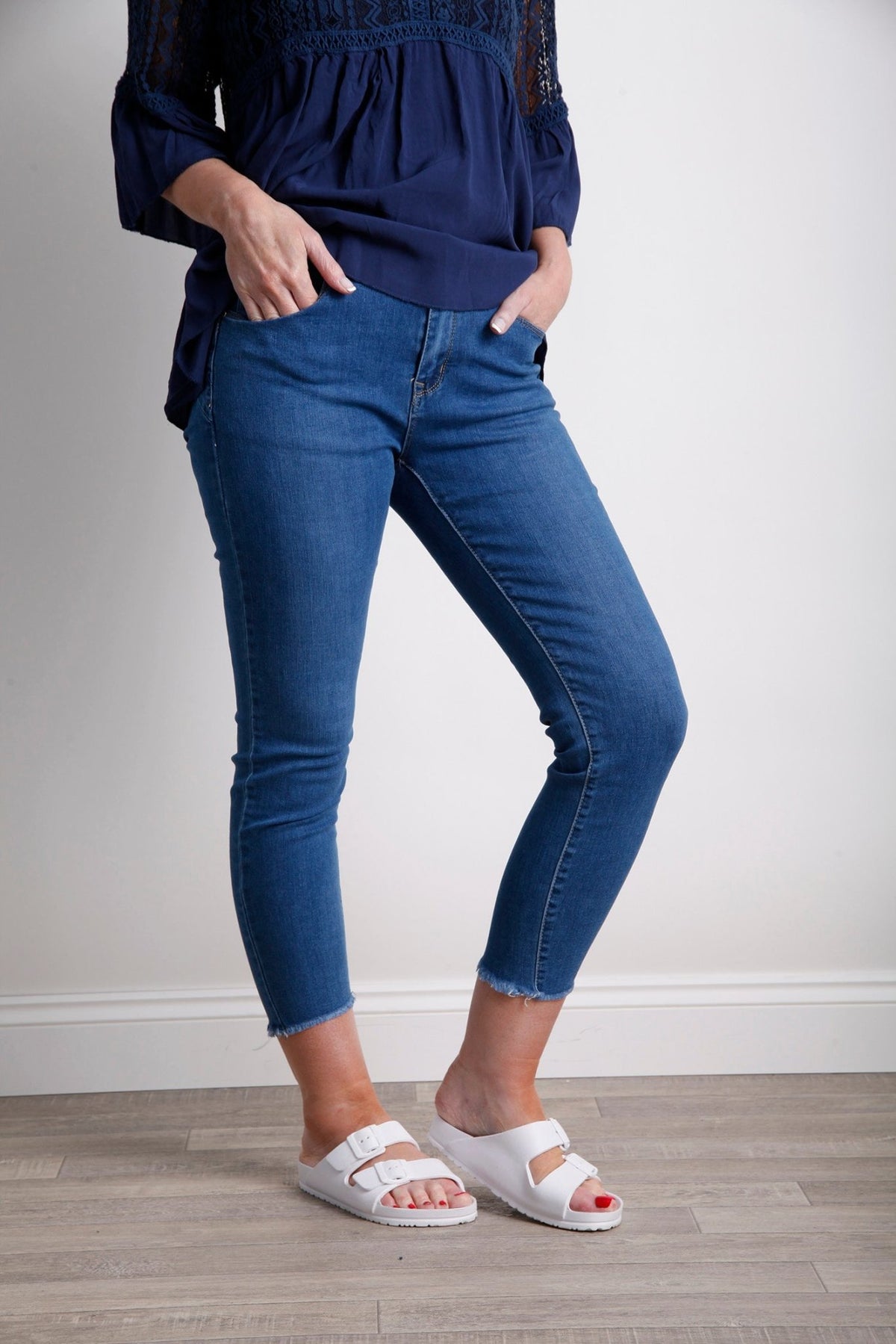 Frayed Hem Denim Push Up Jean - bestacaiberryselect