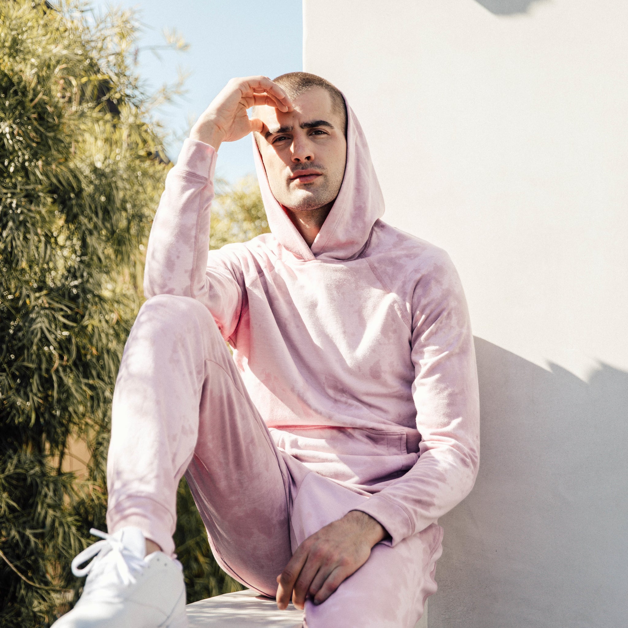 Malibu Hoodie in Pink Lava