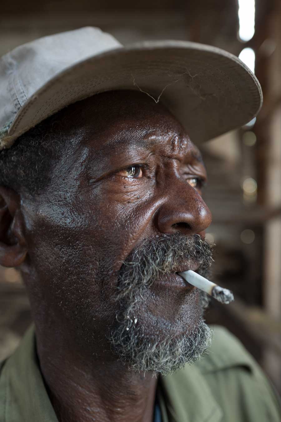 Robaina Tobacco Farm Worker Portrait | Stories + Objects Lifestyle Magazine