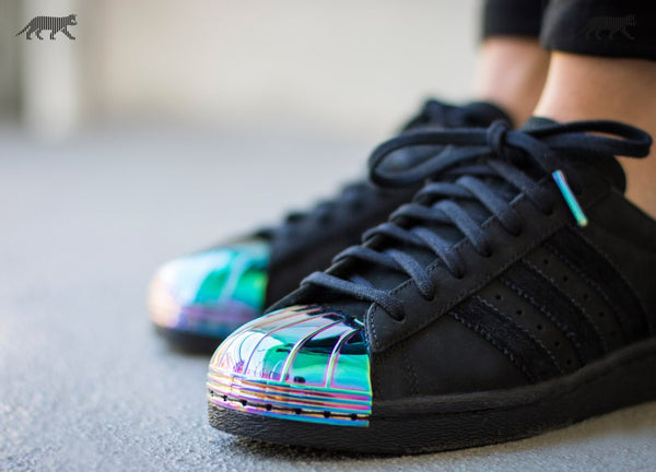 adidas superstar black metallic toe