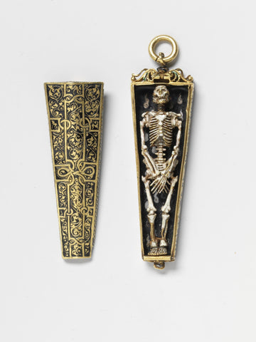 Torre Abbey Jewel_© Victoria and Albert Museum_skull in coffin