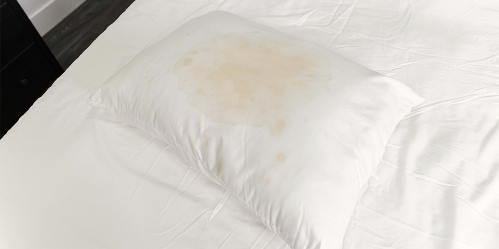dirty-stain-on-pillow