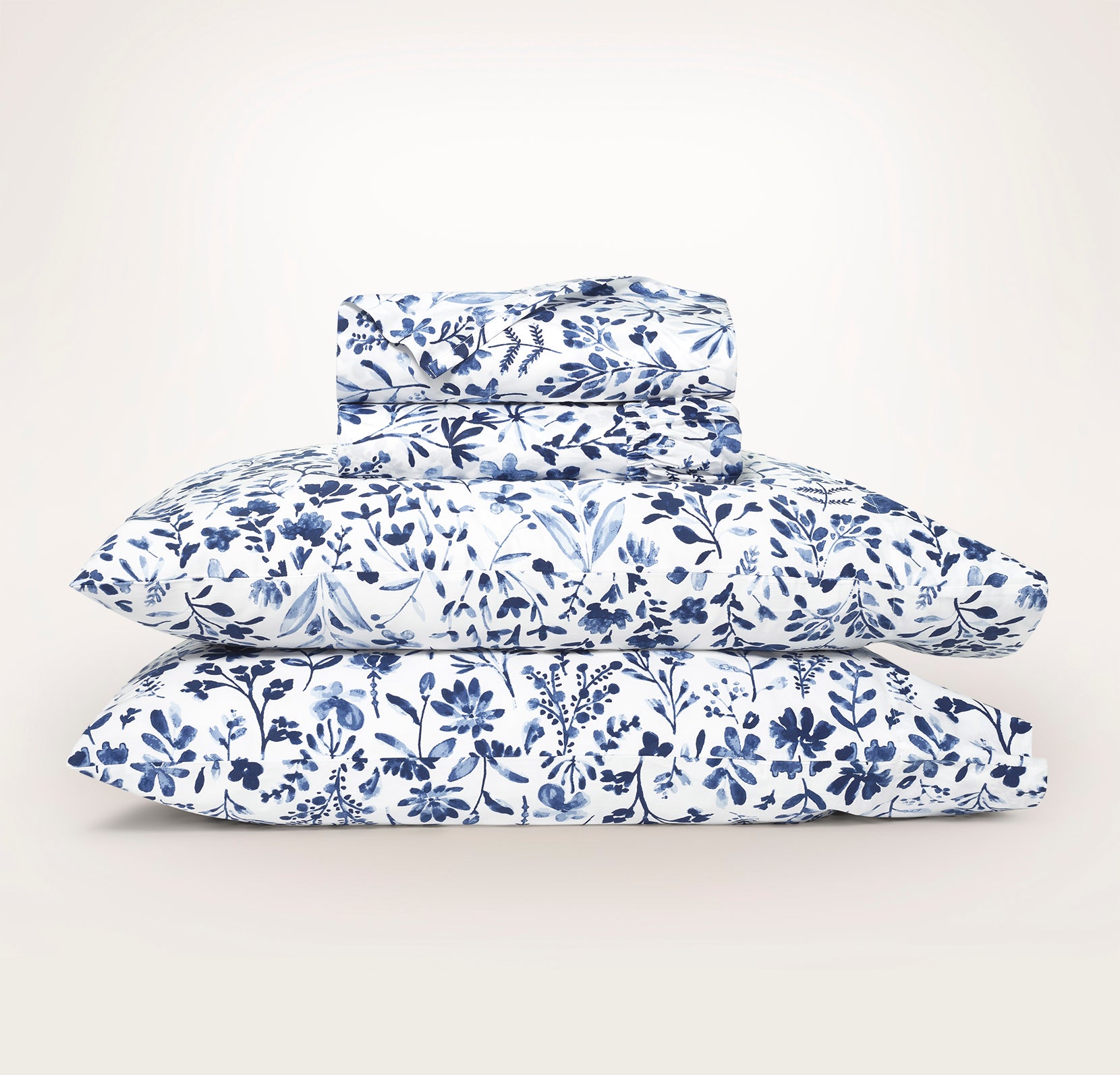 Signature Hemmed Sheet Set in Navy Botanical