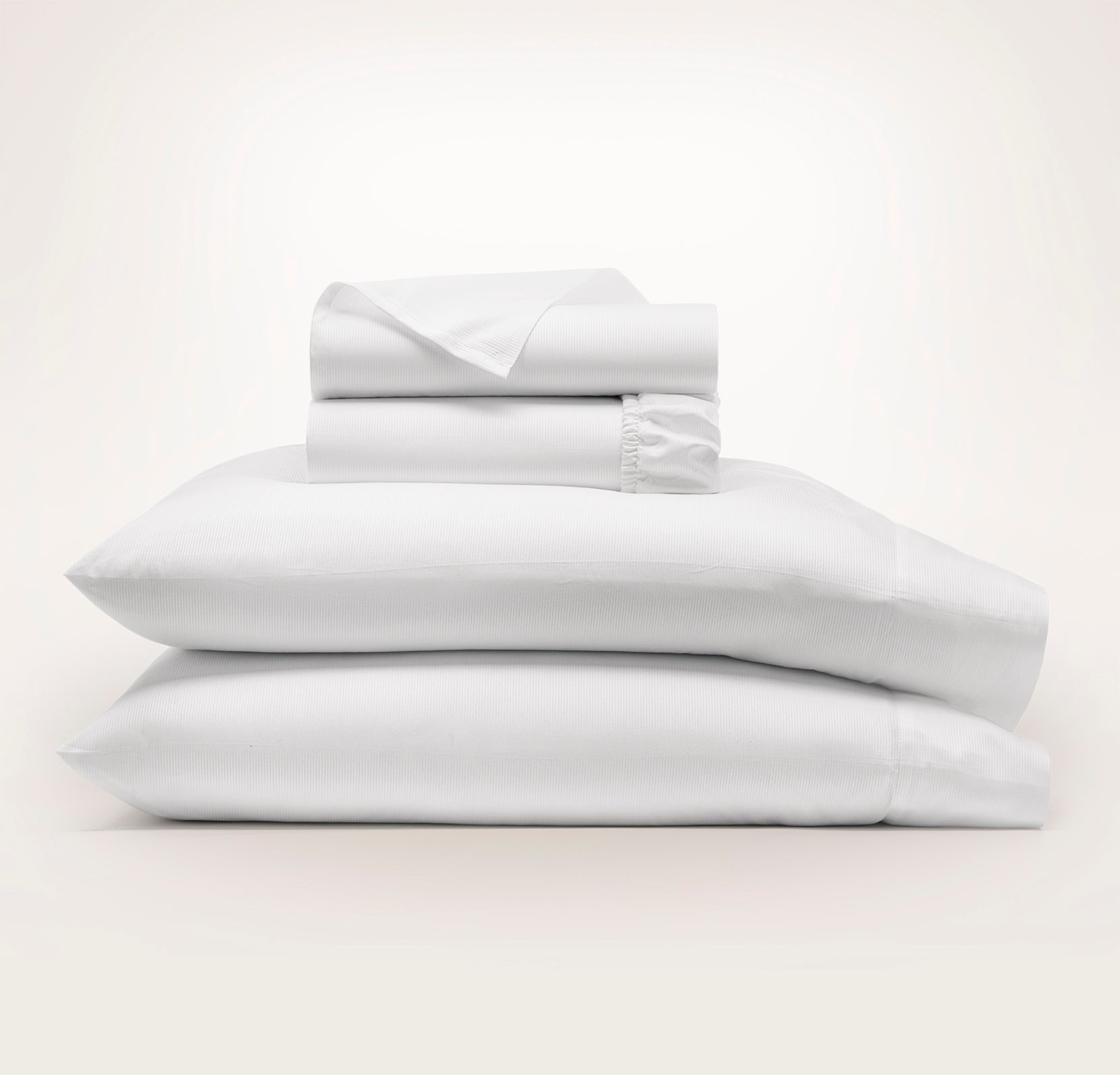 Signature Hemmed Sheet Set in White Textured Stripe