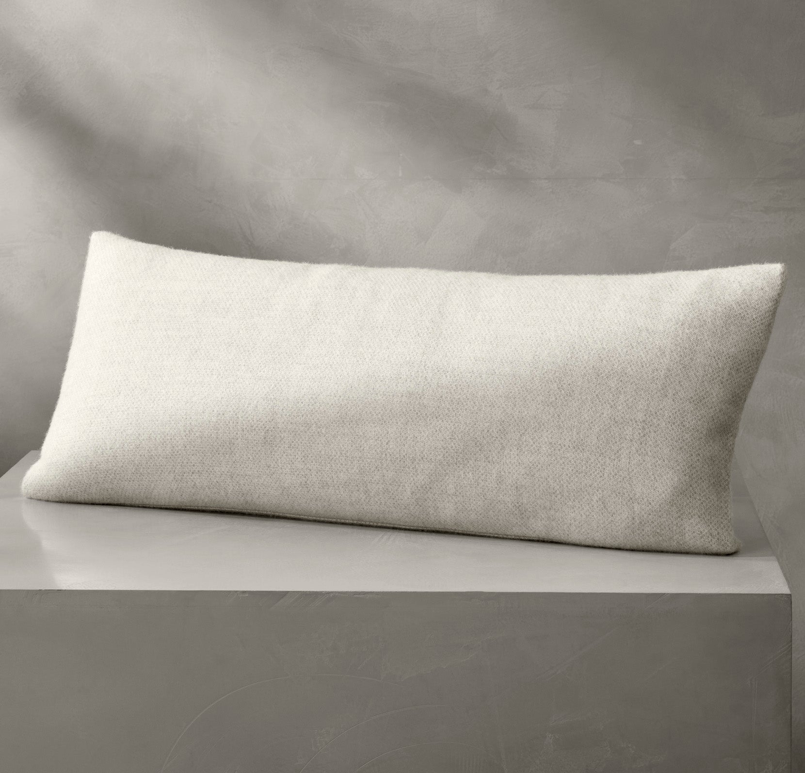 Reserve Alpaca Pin Check Pillow Cover in Ivory/Pewter