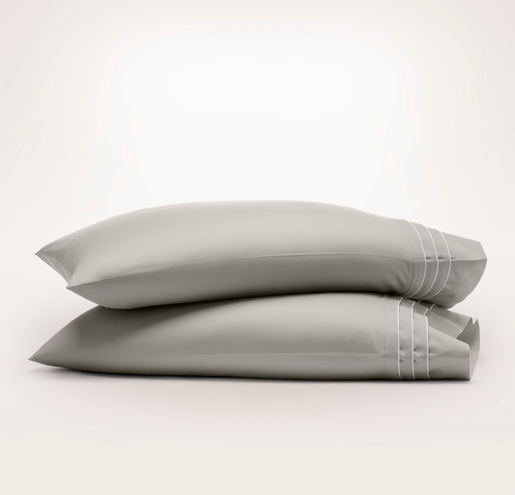 Signature Embellished Pillowcase Set in Pewter/White Triple Framed