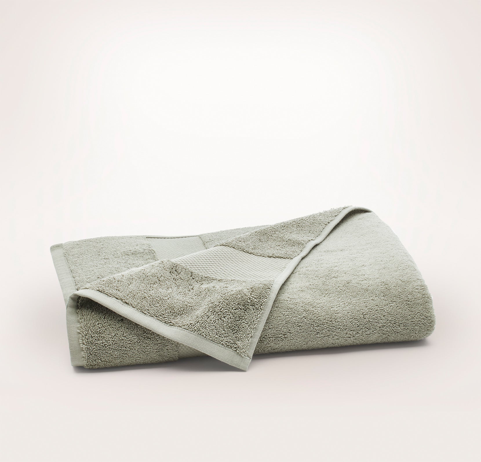Plush Bath Towel (Single) in Sageleaf