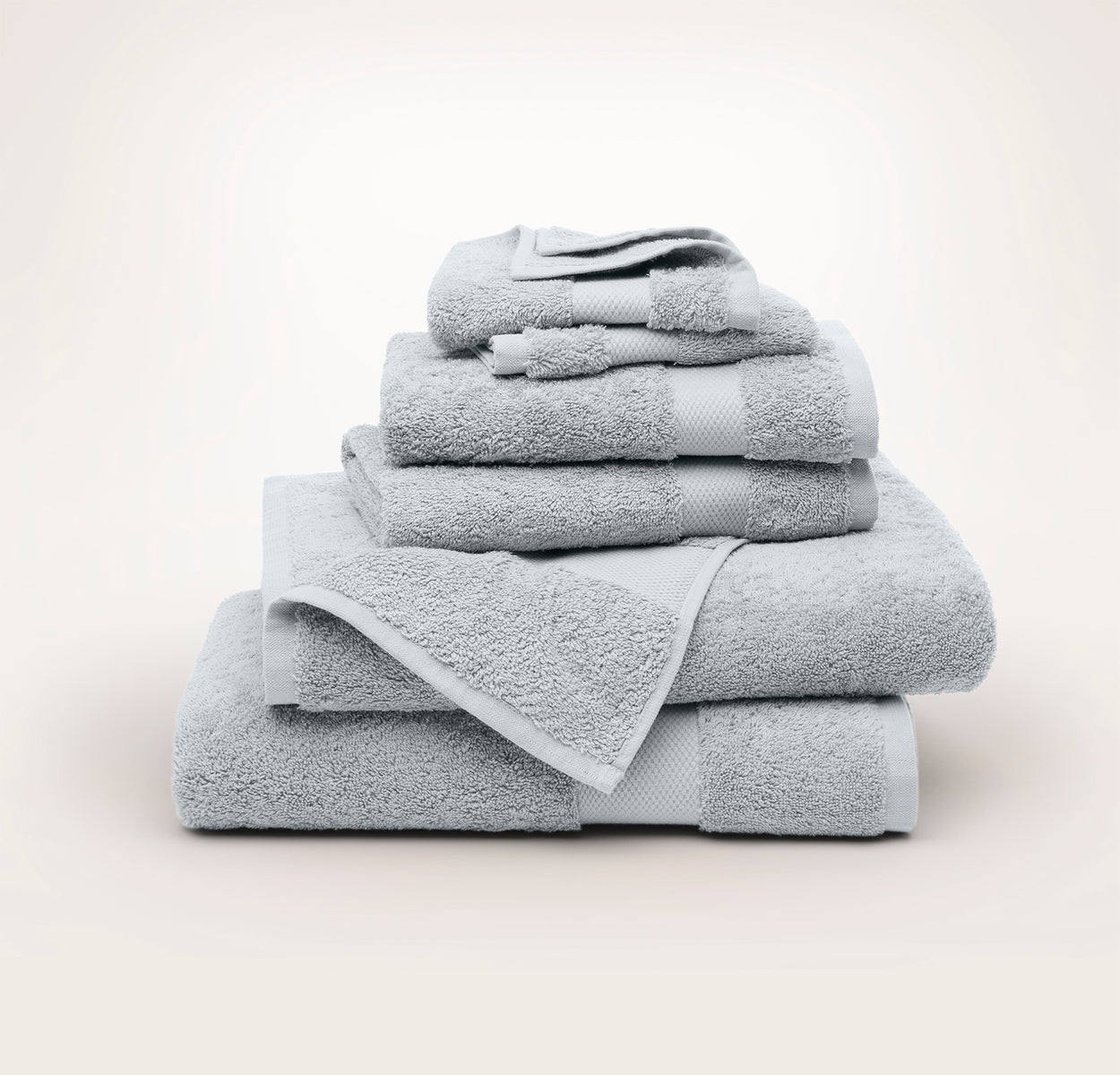 Plush Bath Towel Set