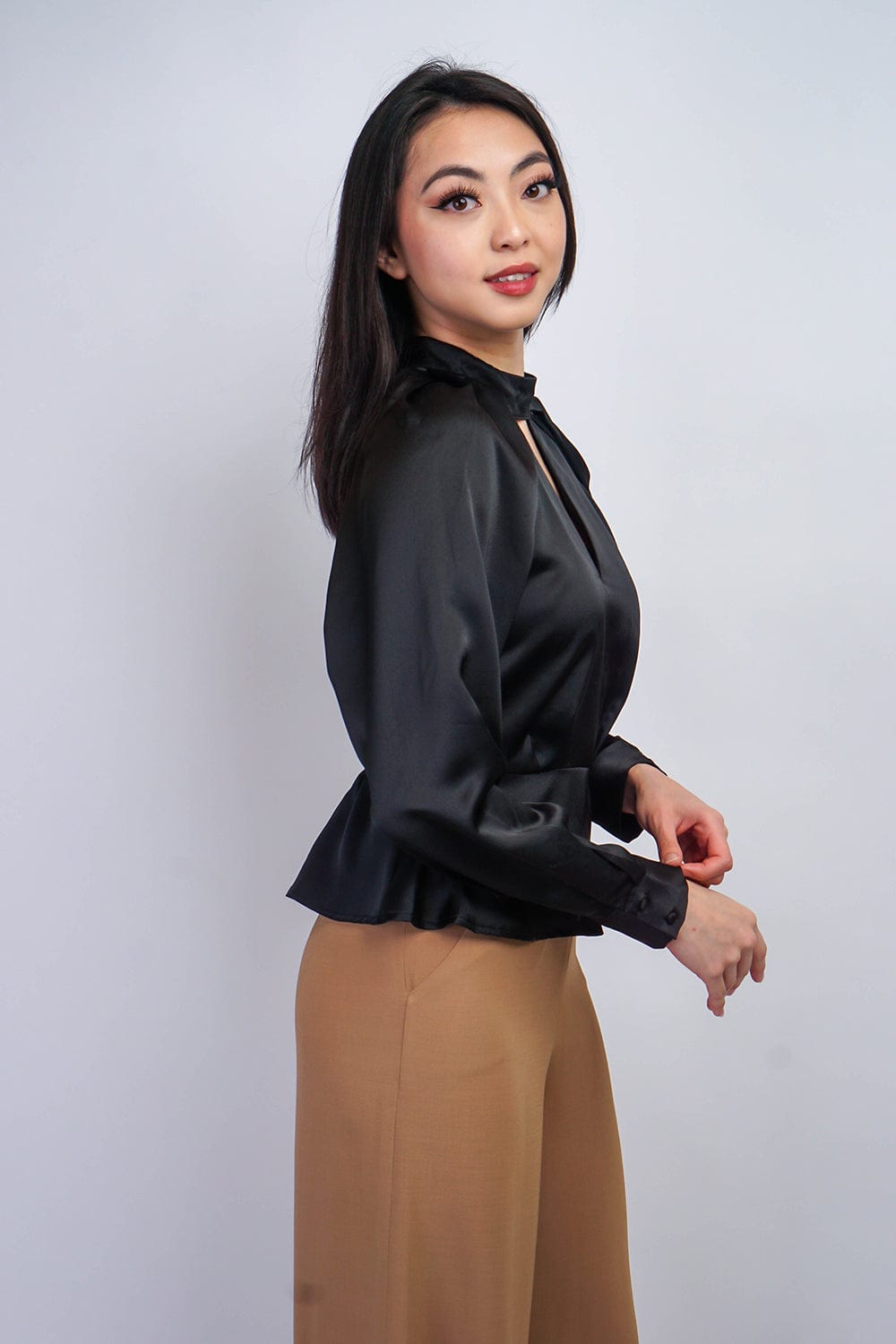 Black Keyhole Peplum Top