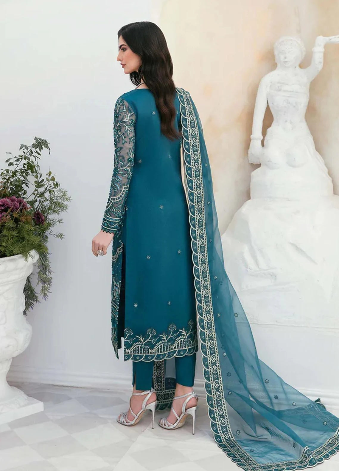 Akbar Aslam - Silvia Luxury Wedding Collection 2023 - Nurre