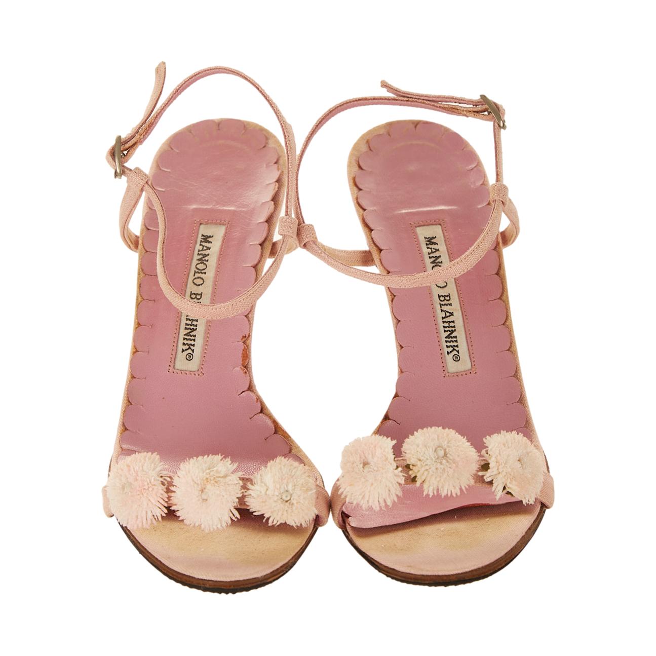 Treasures of NYC - Chanel Pink Rose Bud Kitten Heels