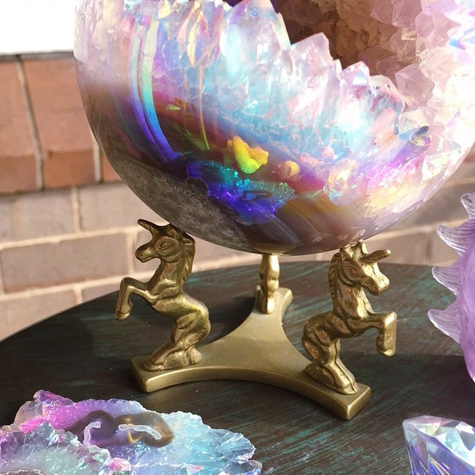 unicorn crystal ball stand