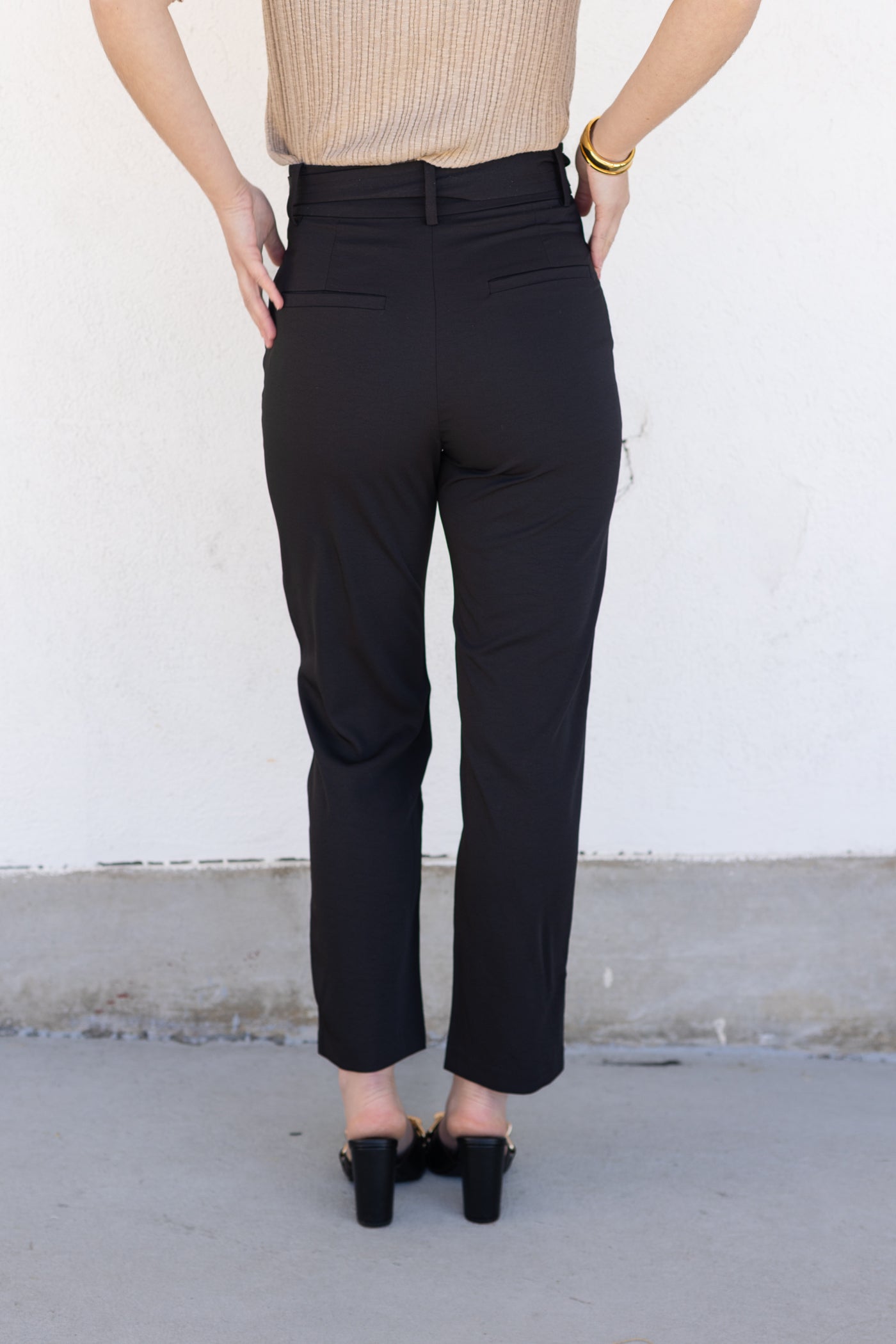 Meg & Margot Black Casual Pants Size XL - 74% off