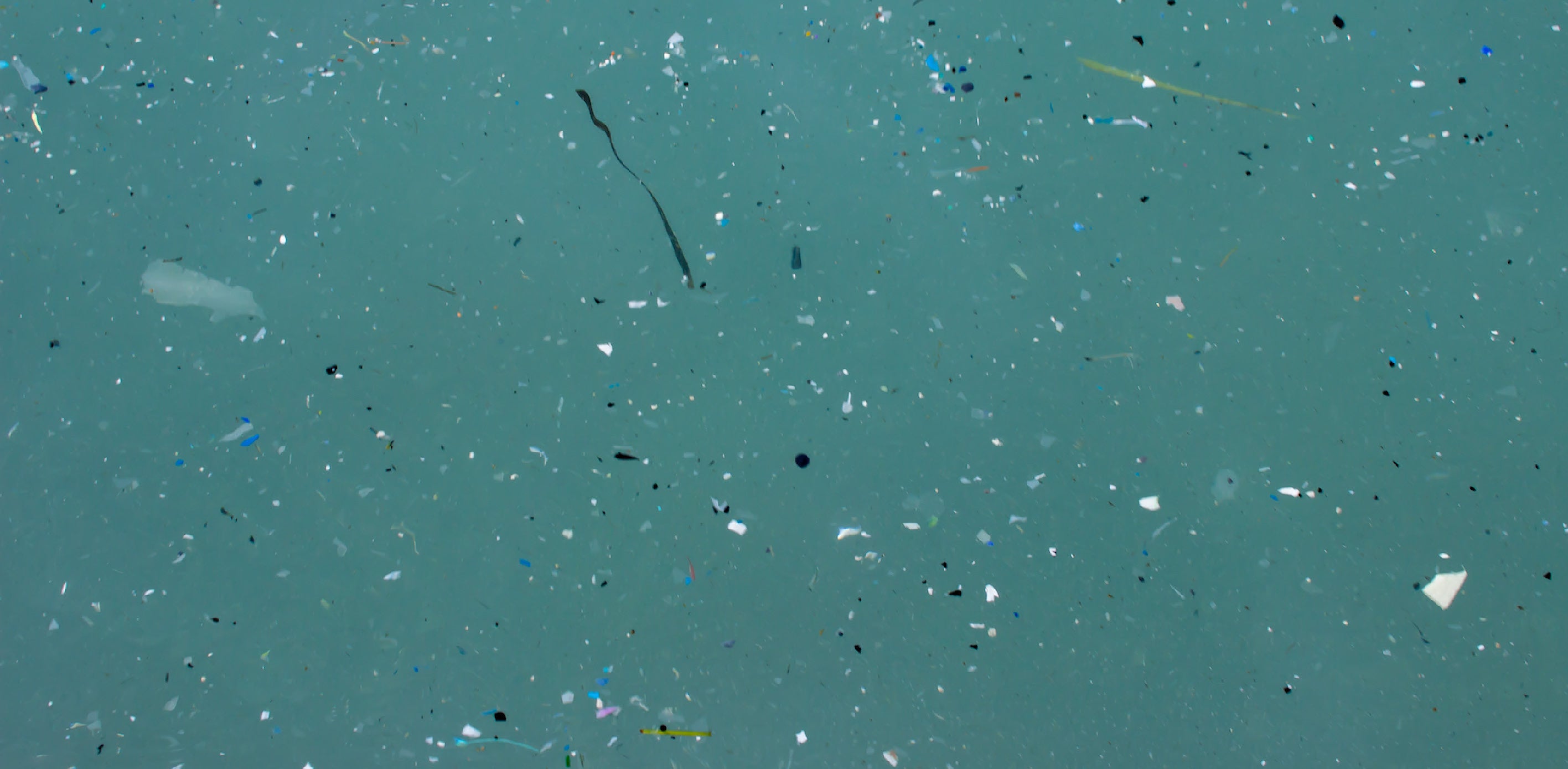 microplastics plastic oceans and beaches