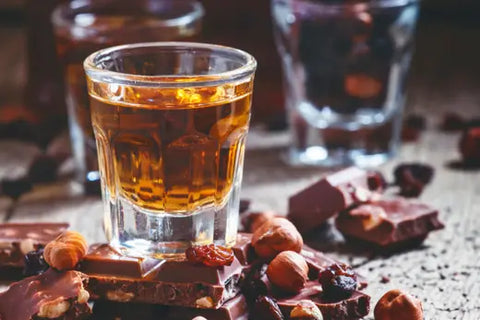 Cách Kết Hợp Rượu Whisky Với Thức Ăn Để Có Trải Nghiệm Tốt