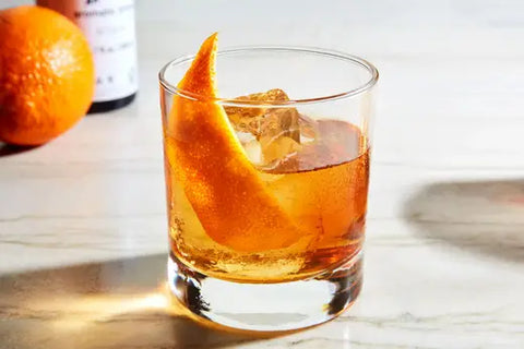 6 Công Thức Pha Chế Cocktail Whisky Tuyệt Vời Nhất Tăng Thêm