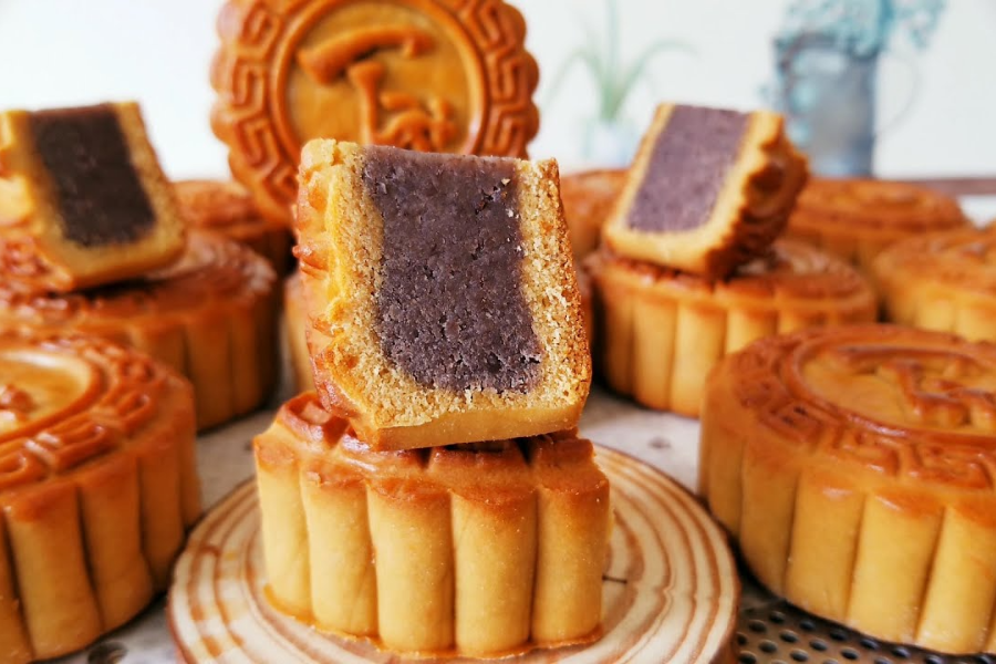 Hương Vị Truyền Thống: Bánh Trung Thu Cho Mùa Lễ Hội