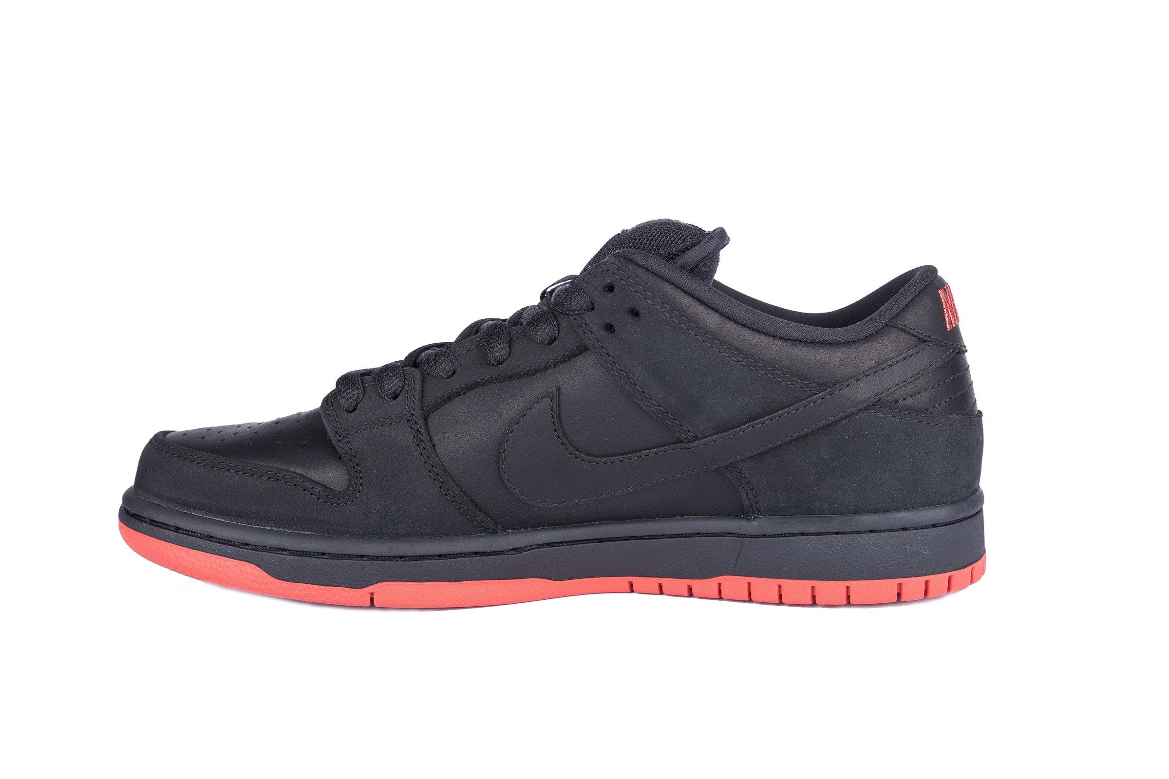 nike sb dunk staple pigeon