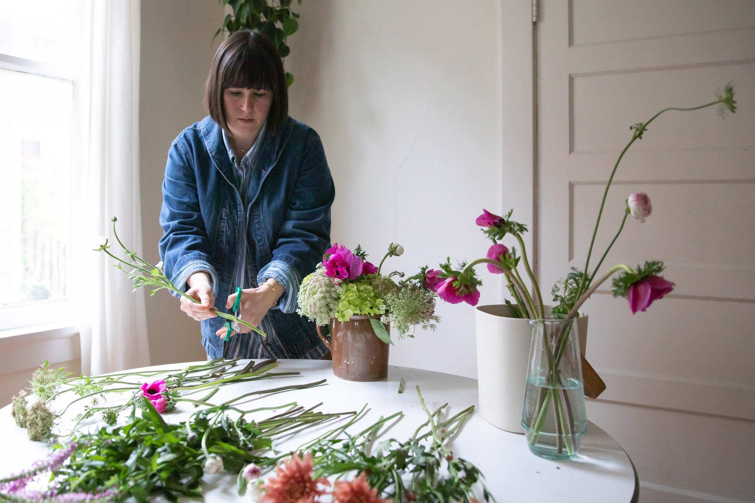 5 Flower Prep Tips - The Stemmery - How to prepare flowers for arranging