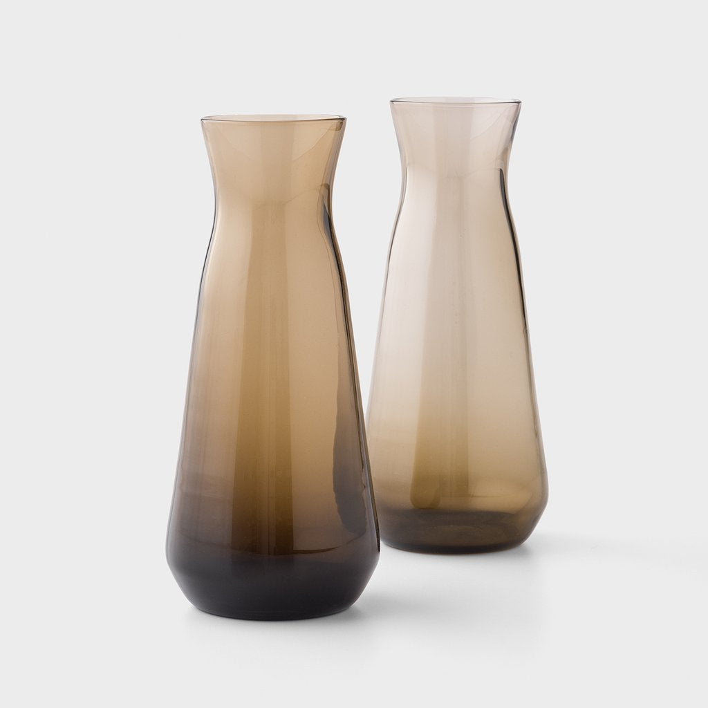 pair of vases