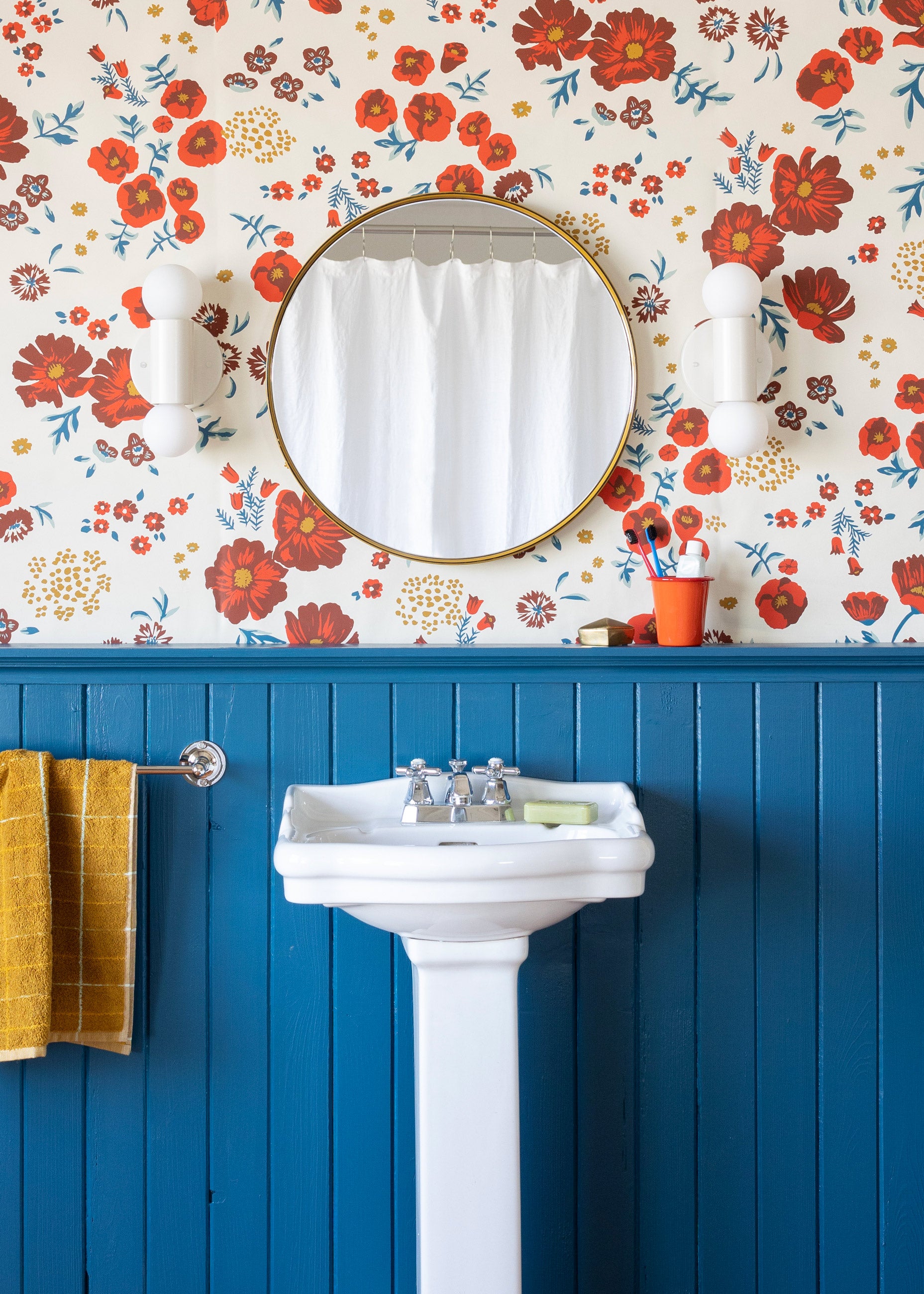 Wallpaper and paint in a bathroom. 