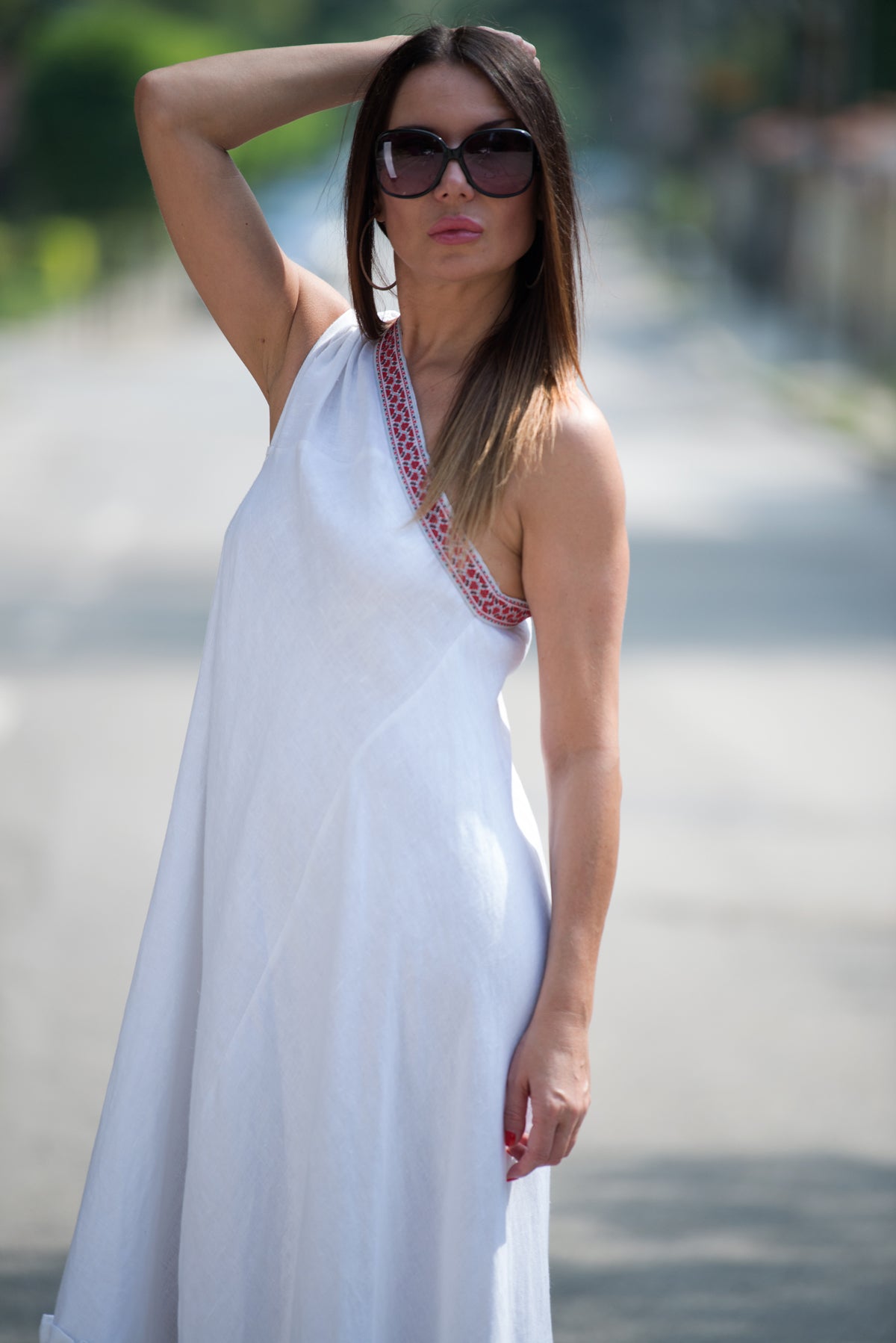 white linen one shoulder dress