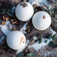 urthly organics bath bombs