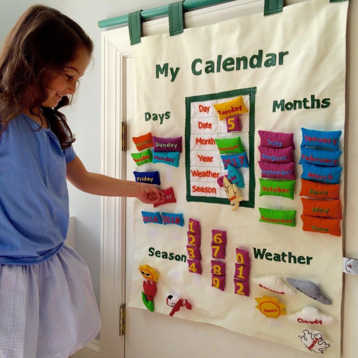 Interactive english. Calendar for Kids English. Интерактив для детей на английском. My Calendar for Kids. My Calendar на английском.