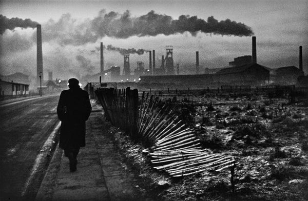 Early Morning, West Hartlepool, County Durham, 1963. Courtesy of the artist and Hamiltons Gallery, London