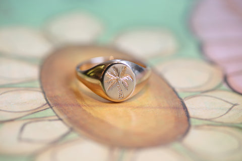 Palm tree signet ring personalised engraving engraved