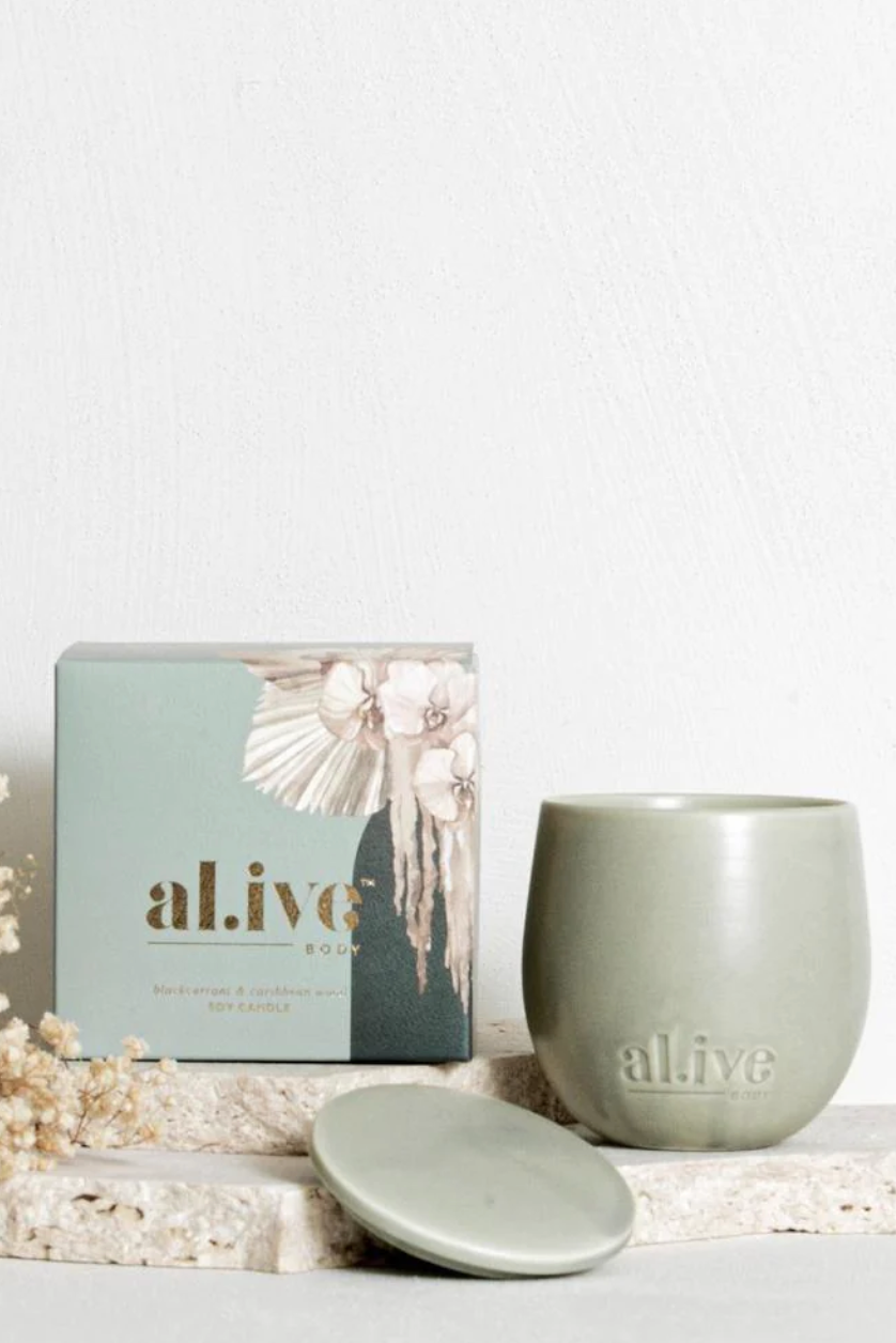 Alive Candle - Blackcurrant & Caribbean Wood