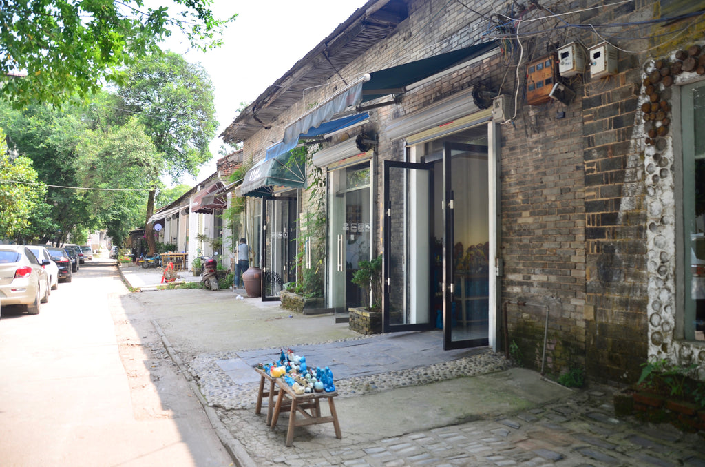 Jingdezhen Pottery Creative Saturday Market - Eat & Sip ceramic field trip